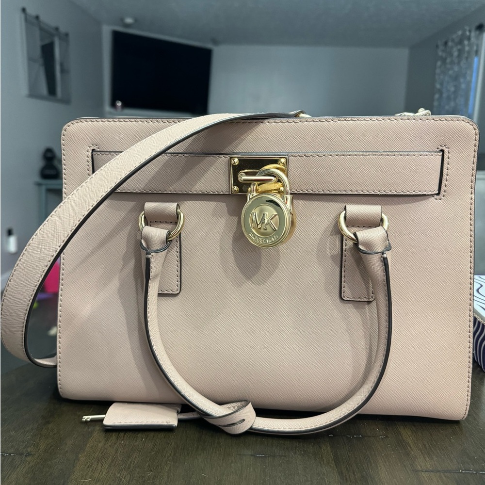 Michael Kors mauve/ dusty rose Hamilton purse